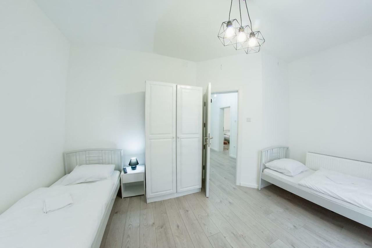 Grande Plus Apartment Dzungla دوبوي المظهر الخارجي الصورة