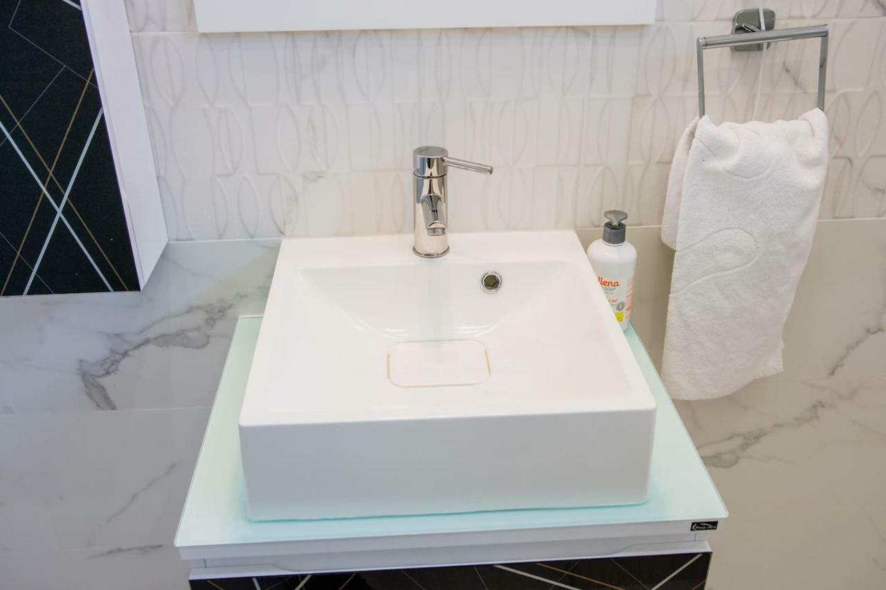 Grande Plus Apartment Dzungla دوبوي المظهر الخارجي الصورة